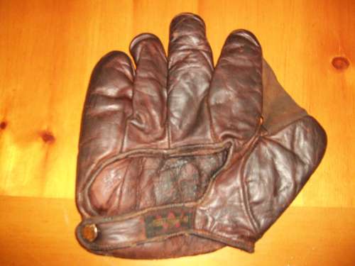 Dave Robertson Thomas E. Wilson Full Web Back